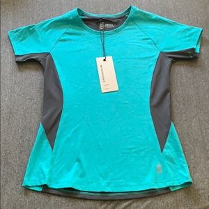 Second Skin | training top | NWT Size S